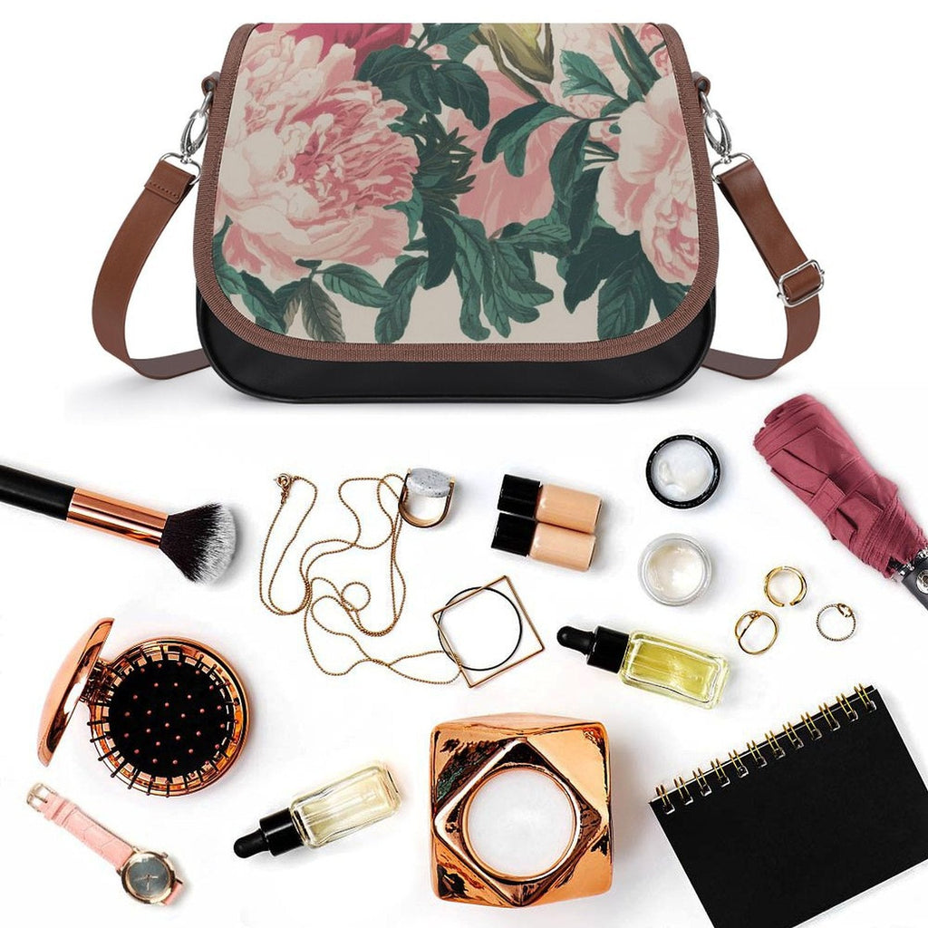 Adjustable Shoulder Strap Leather Bag for Versatility